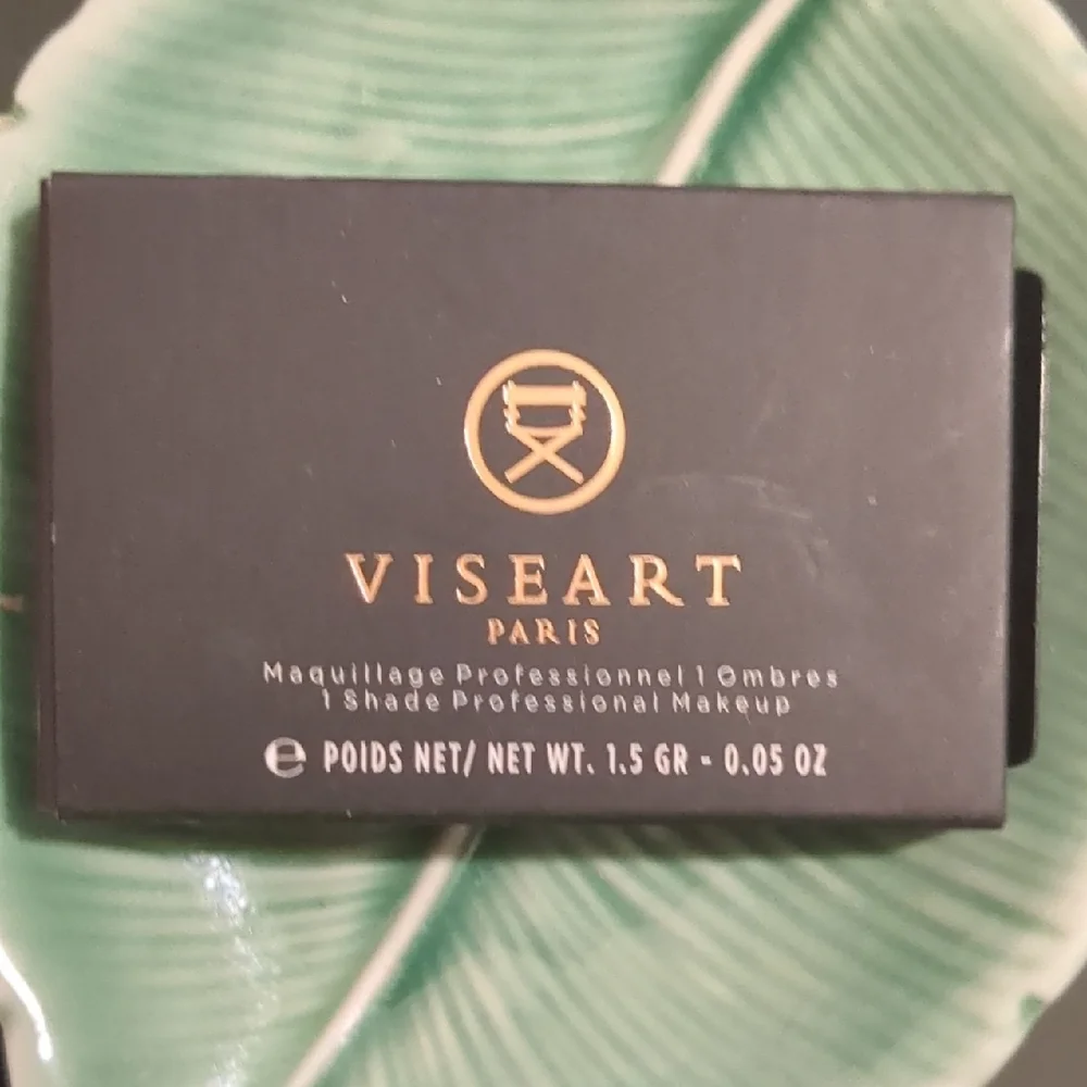 Single Eyeshadow Palette
